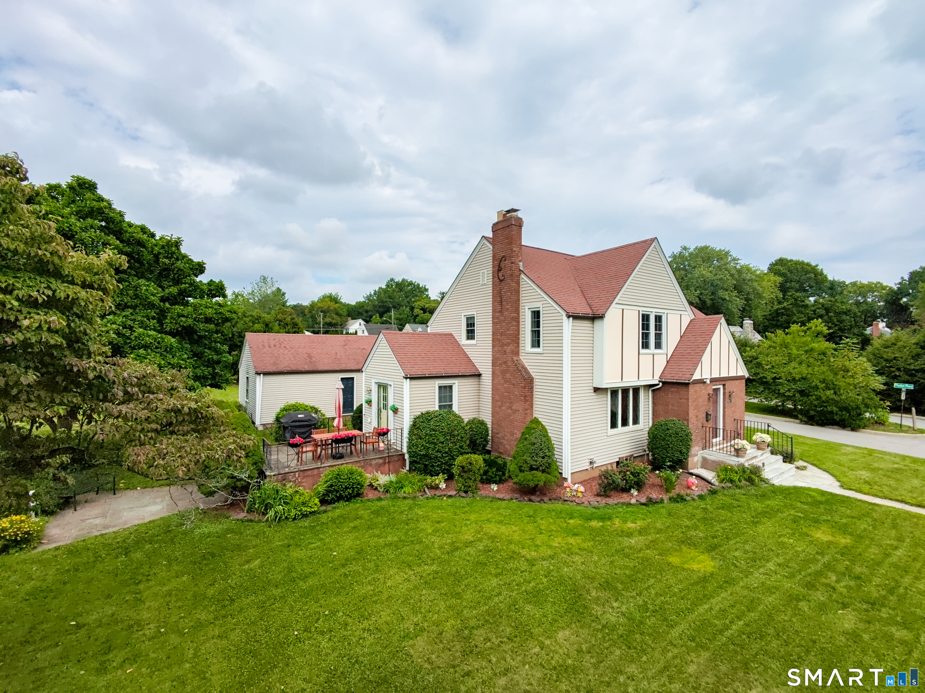 147 Old Mill Road Middletown CT 06457