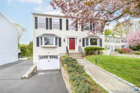 5 Lacey Lane Norwalk CT 06854