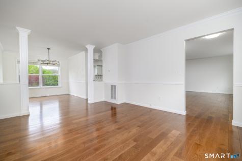 5 Lacey Lane Norwalk CT 06854