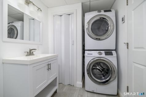 5 Lacey Lane Norwalk CT 06854