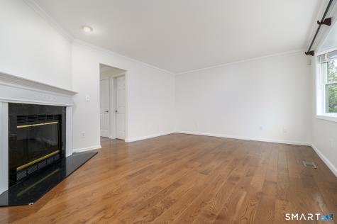 5 Lacey Lane Norwalk CT 06854