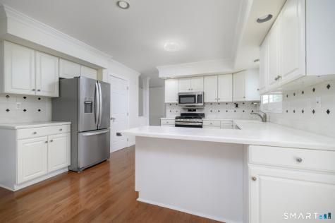 5 Lacey Lane Norwalk CT 06854