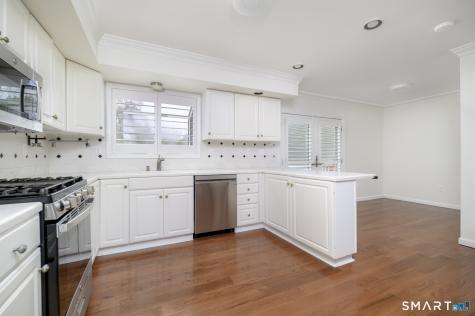 5 Lacey Lane Norwalk CT 06854