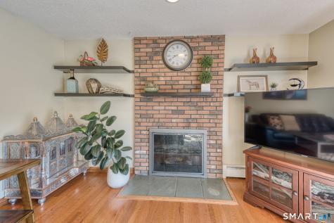 280 East Opal Drive Glastonbury CT 06033