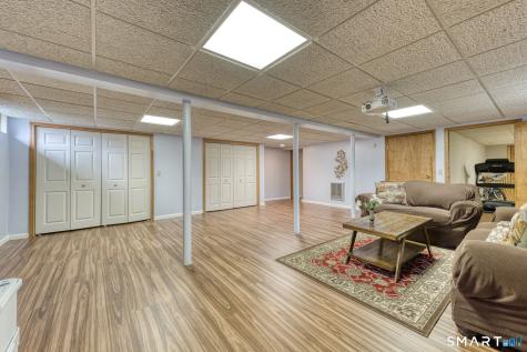 280 East Opal Drive Glastonbury CT 06033
