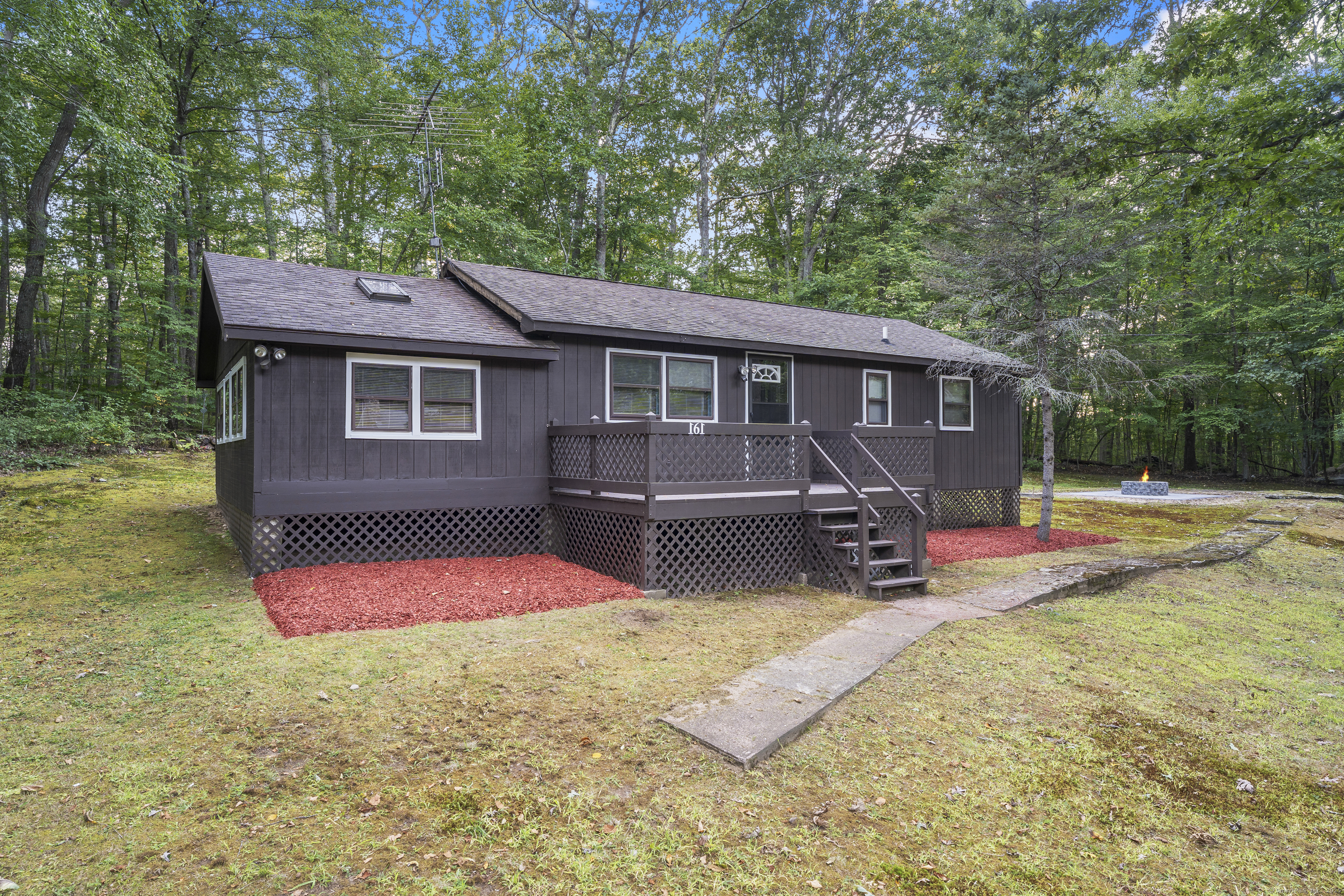 161 Lake Williams Drive Lebanon CT 06249