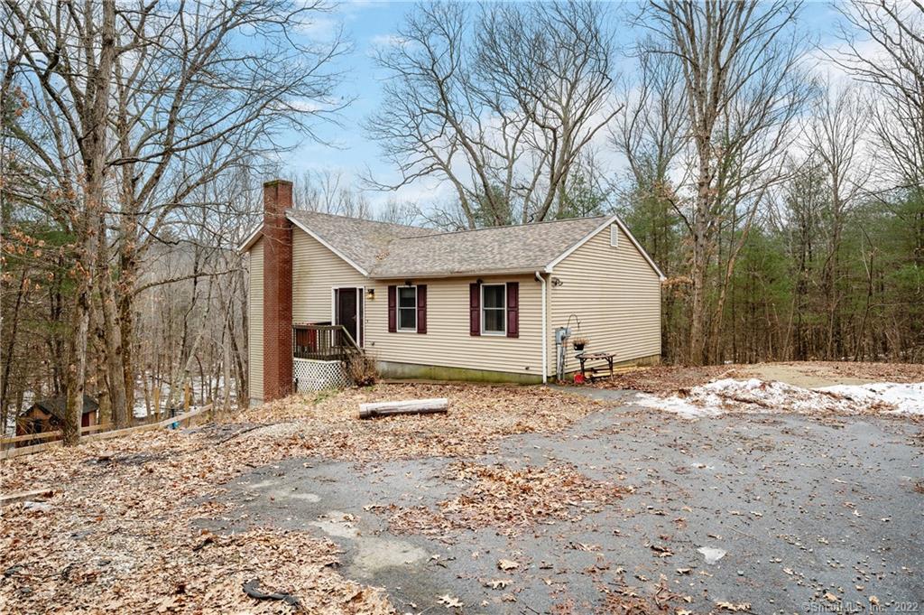 73 Azud Road Thompson CT 06277