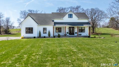201 Mountain Street Ellington CT 06029