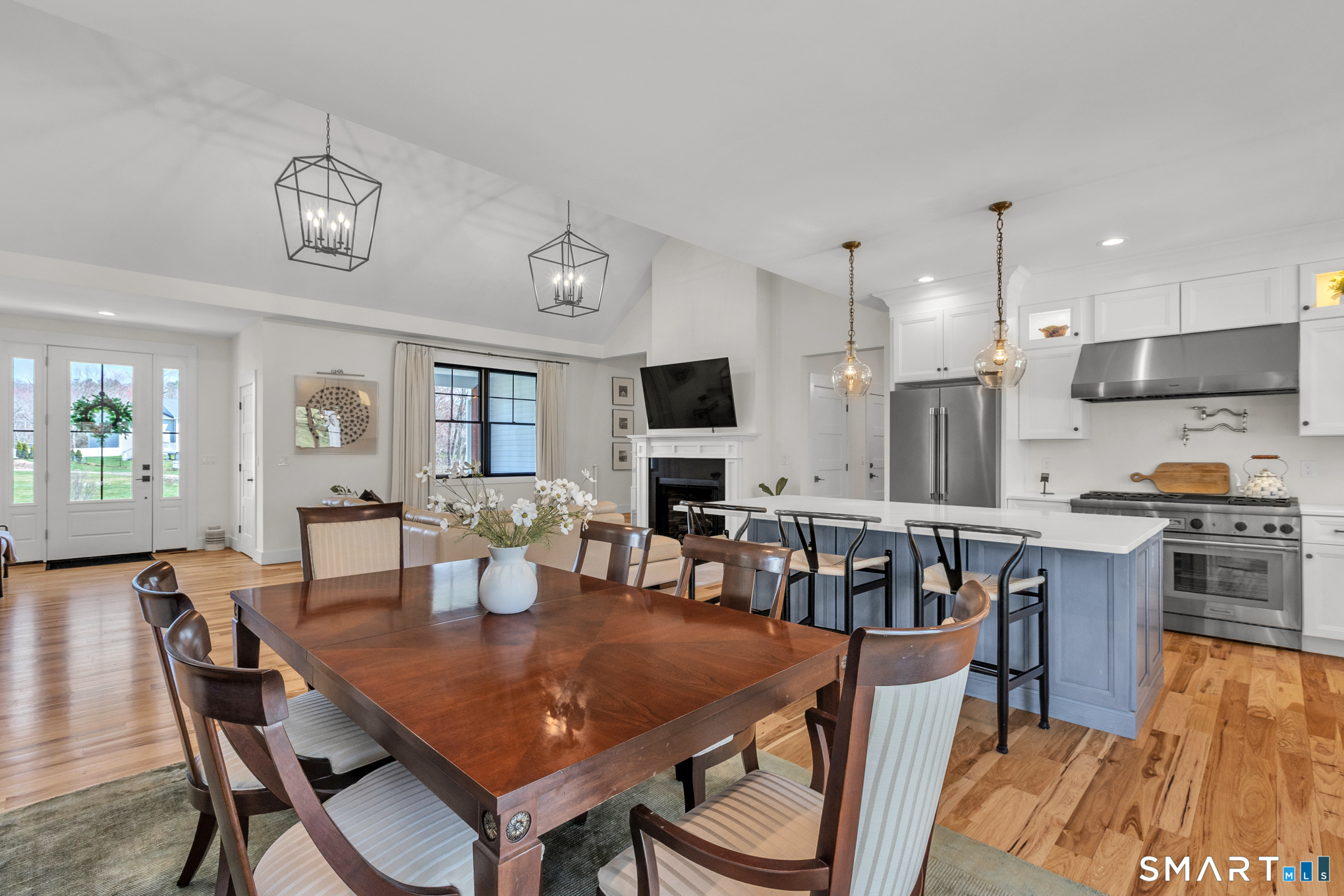 201 Mountain Street Ellington CT 06029