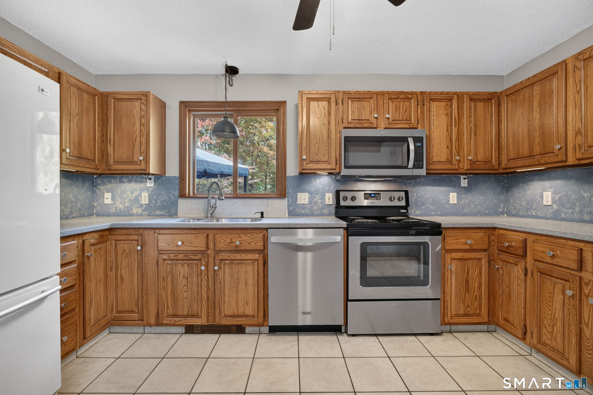 41 Alger Road East Haddam CT 06423