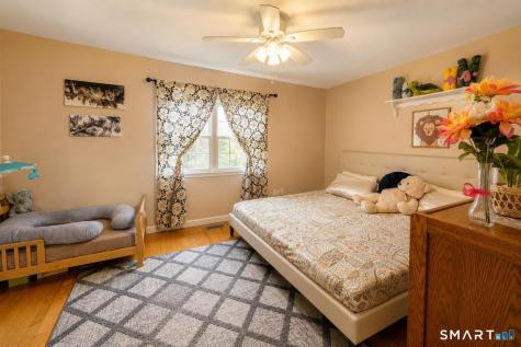 109 Seemans Lane Milford CT 06460