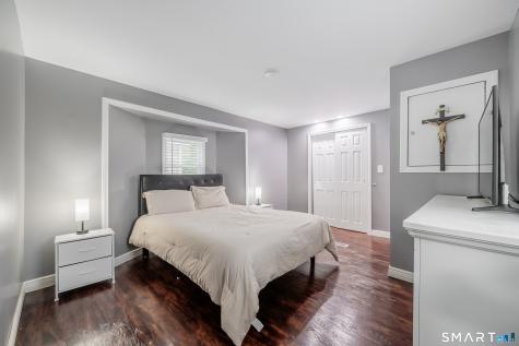 230 Main Street Wallingford CT 06492
