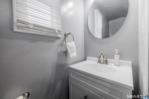 230 Main Street Wallingford CT 06492