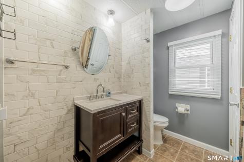 230 Main Street Wallingford CT 06492