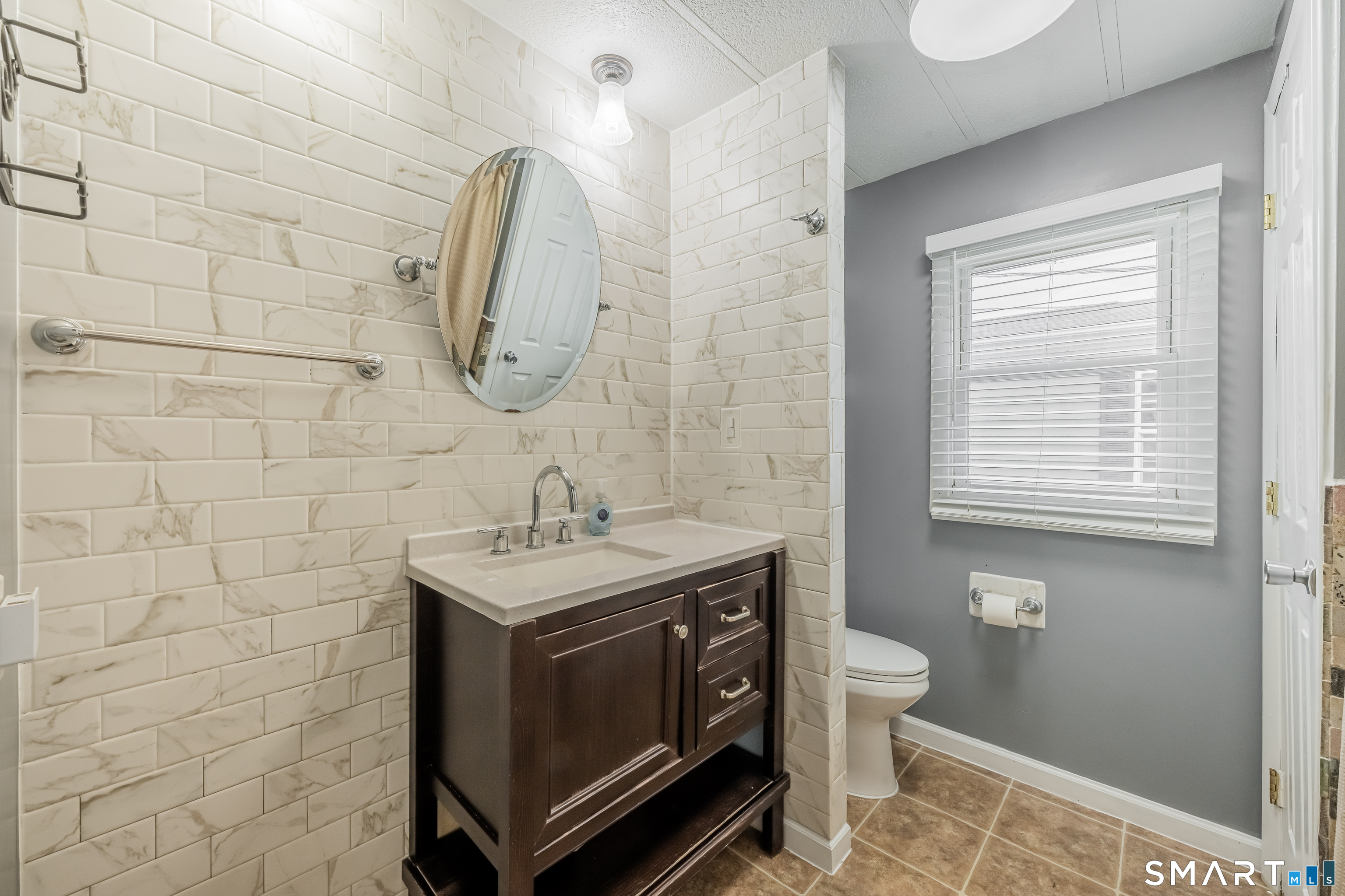 230 Main Street Wallingford CT 06492