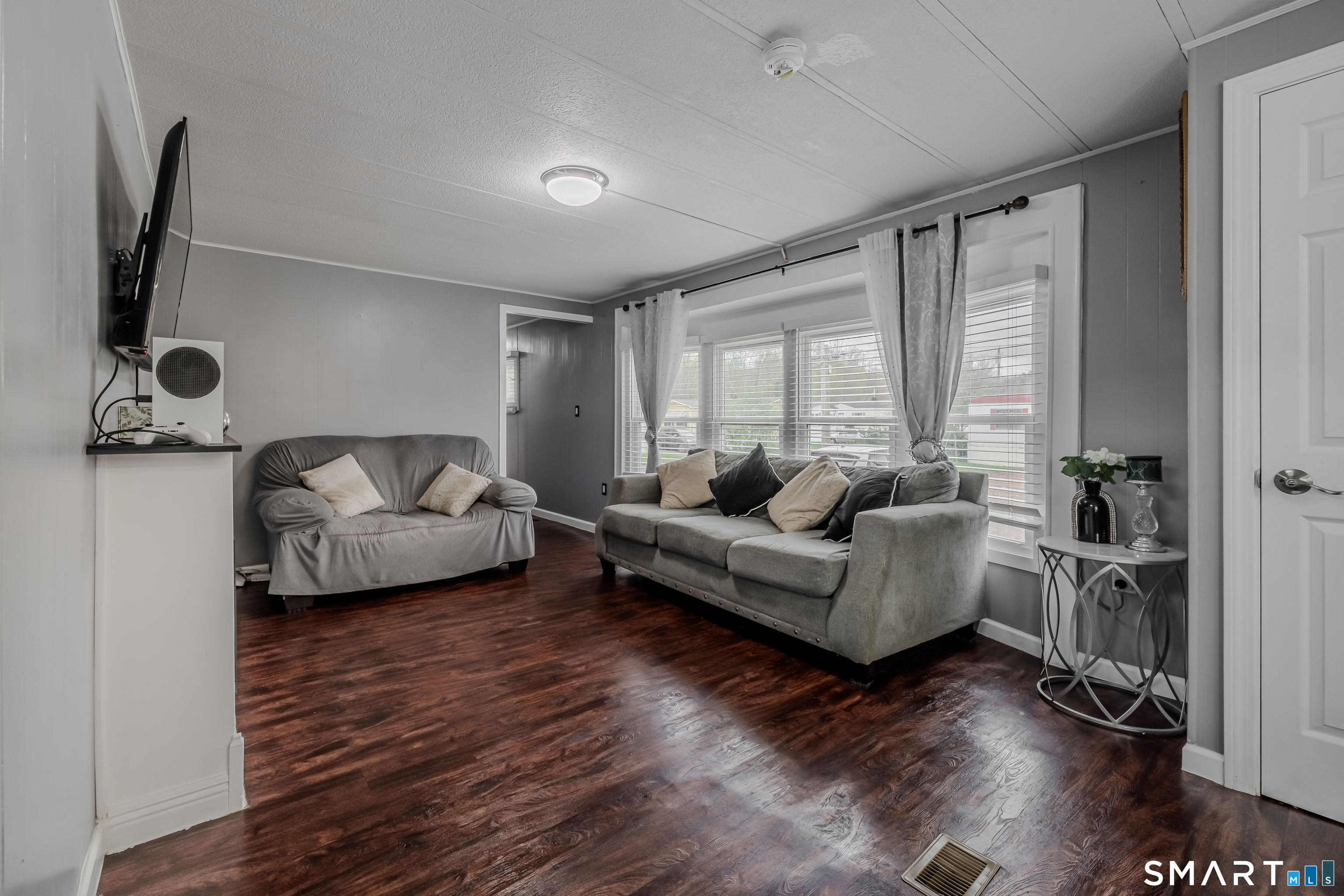230 Main Street Wallingford CT 06492