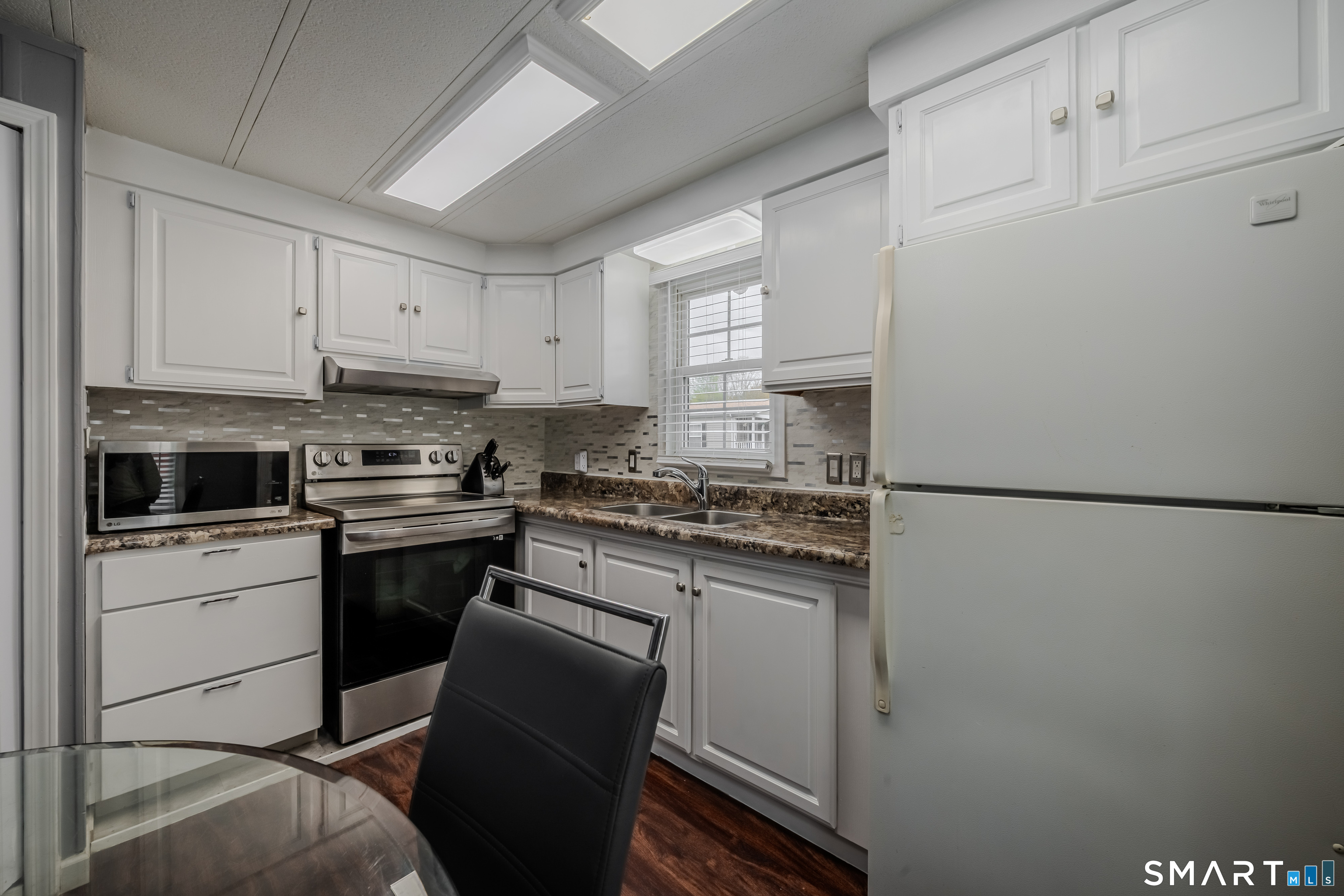 230 Main Street Wallingford CT 06492