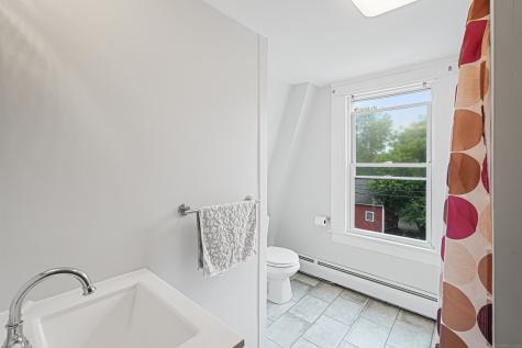 180 Central Avenue Norwich CT 06360