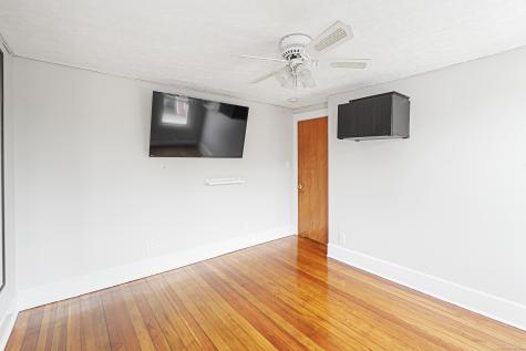 180 Central Avenue Norwich CT 06360