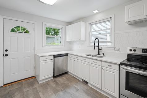 180 Central Avenue Norwich CT 06360