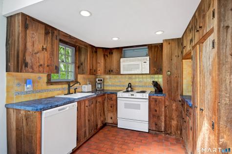 6 High Rock Road Newtown CT 06482