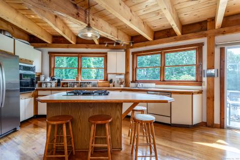 7 Brandy Lane Bridgewater CT 06752