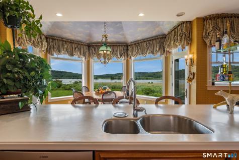 323 River Road Deep River CT 06417