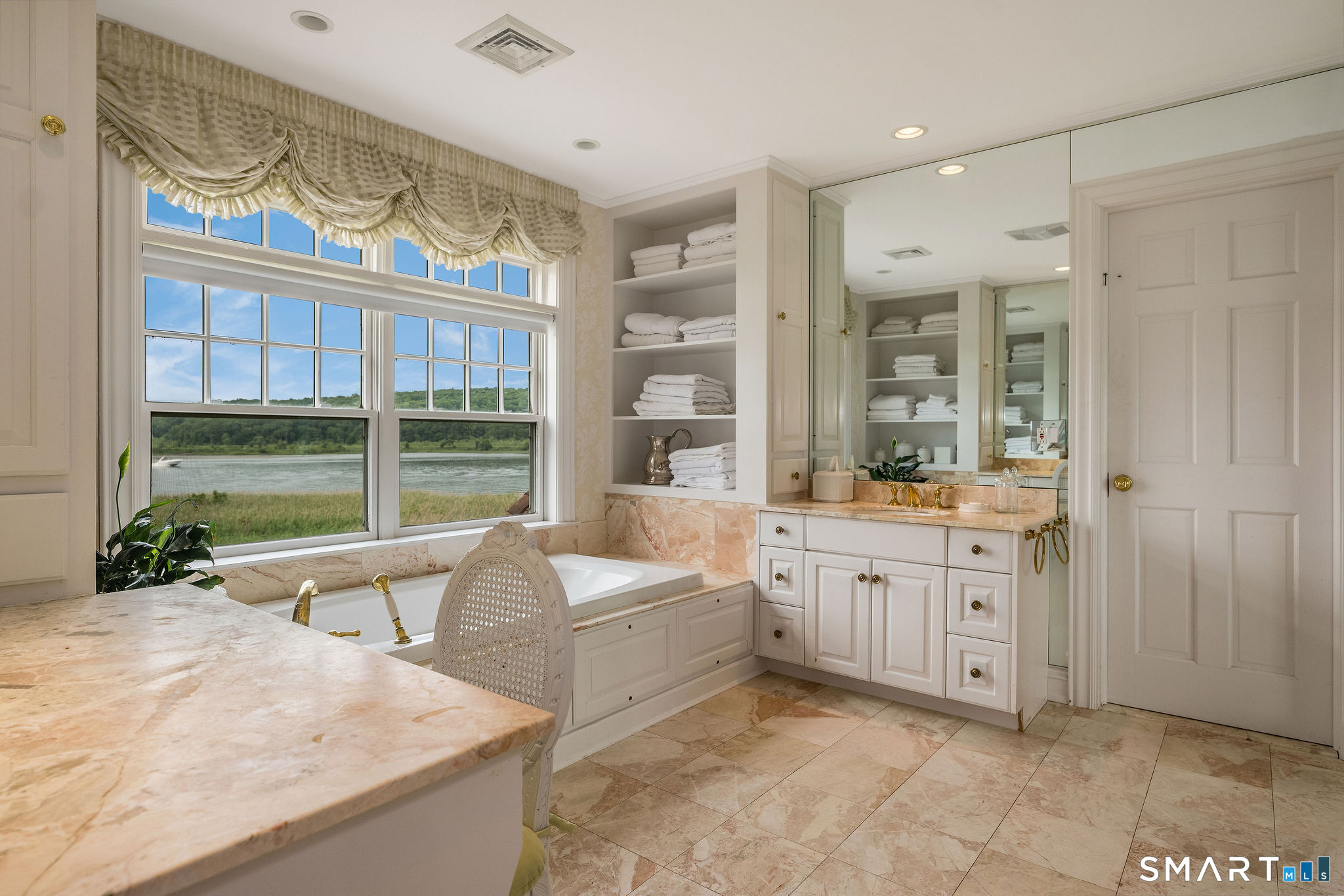 323 River Road Deep River CT 06417