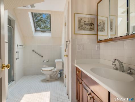 323 River Road Deep River CT 06417