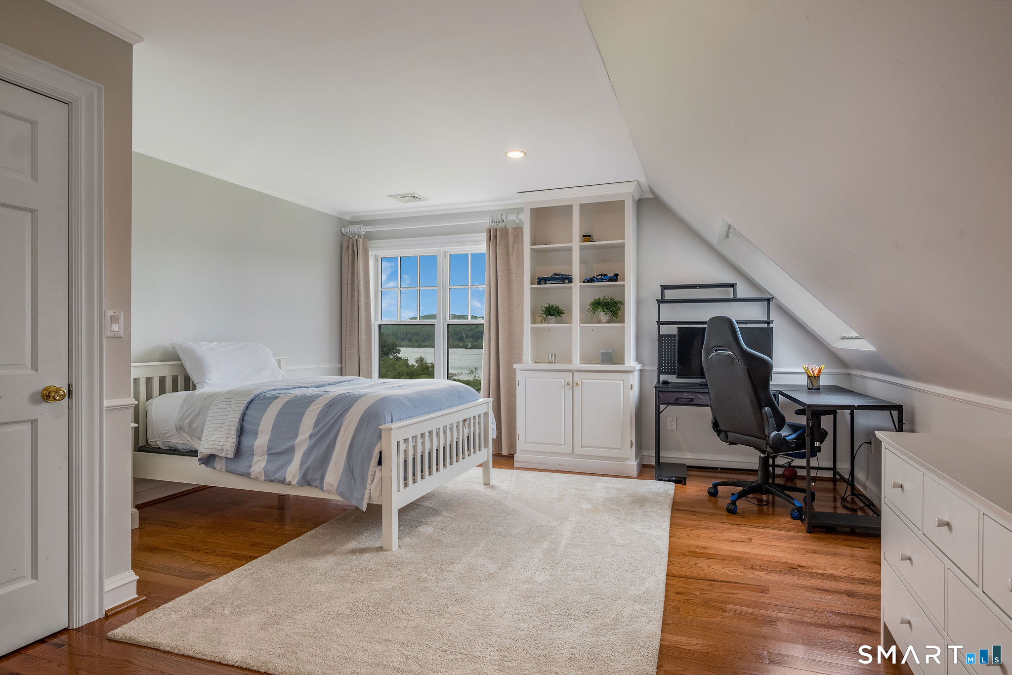 323 River Road Deep River CT 06417