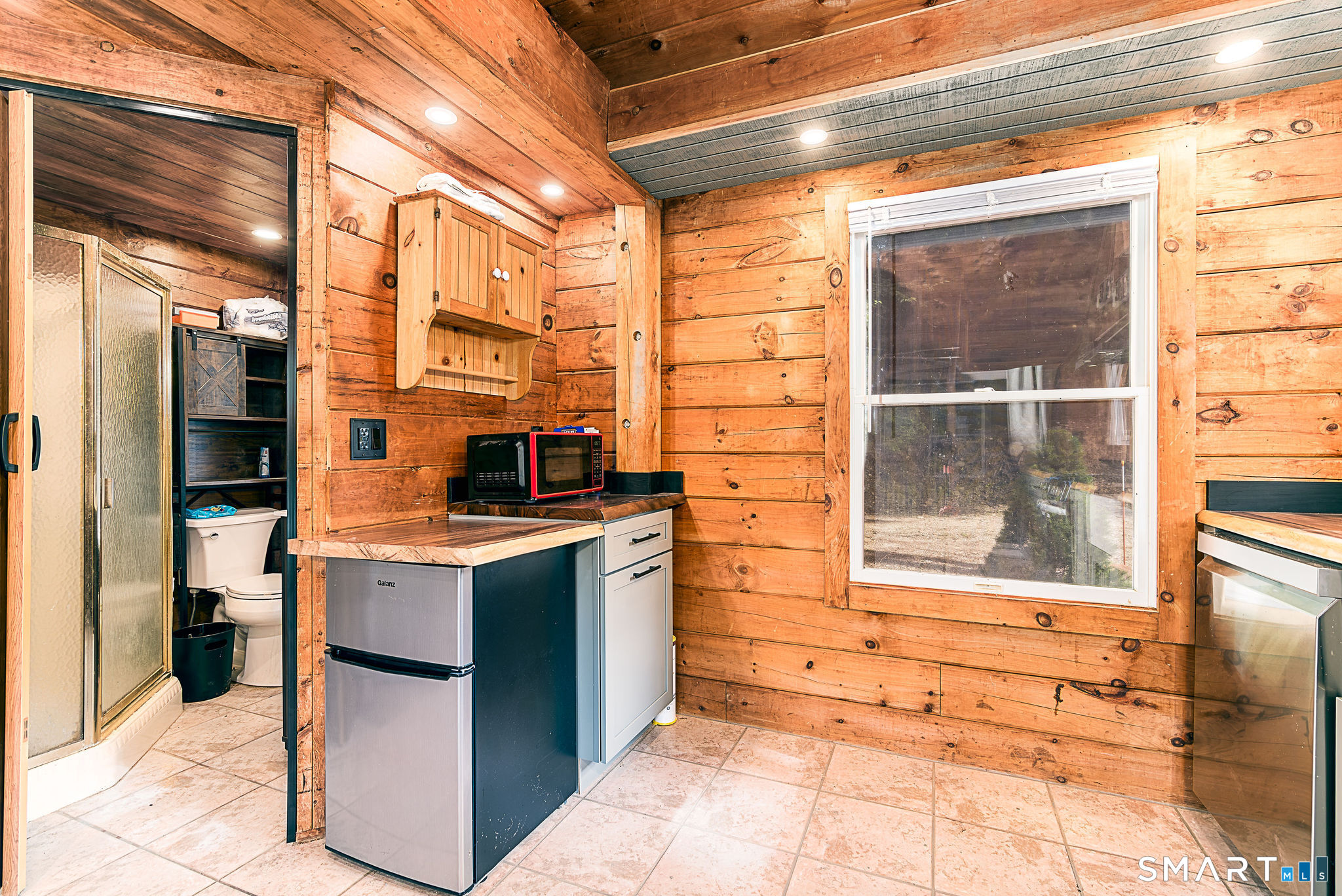 157 Paradise Drive Brooklyn CT 06234