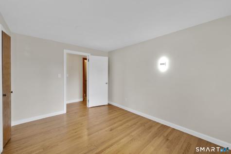 21 Spier Avenue Enfield CT 06082