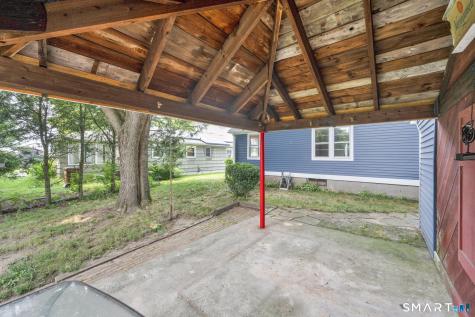 21 Spier Avenue Enfield CT 06082