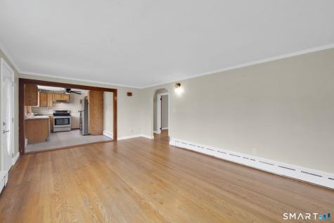 21 Spier Avenue Enfield CT 06082