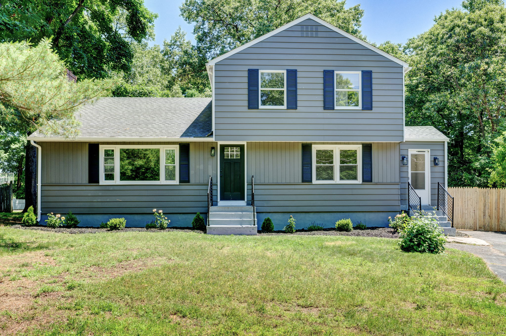 468 Kennedy Road Windsor CT 06095