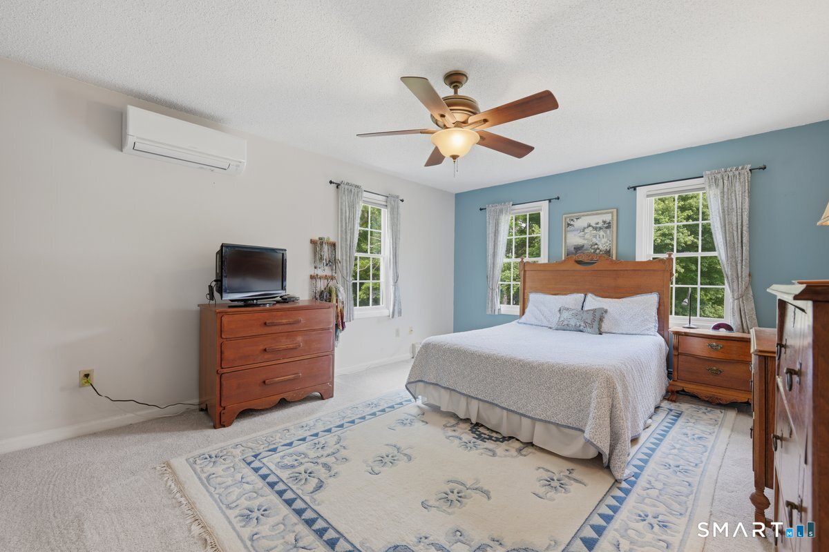 7 Goundry Drive Waterford CT 06385