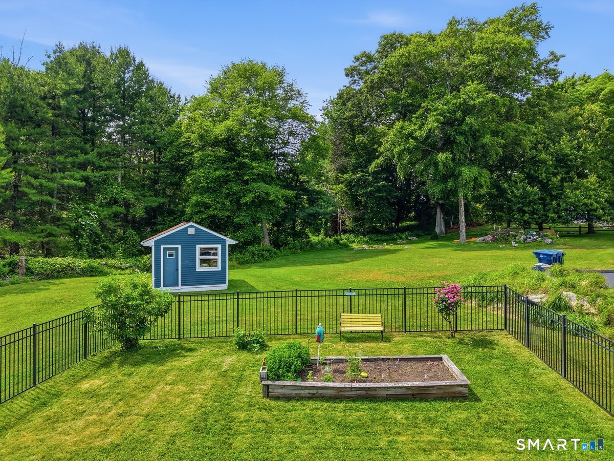 7 Goundry Drive Waterford CT 06385