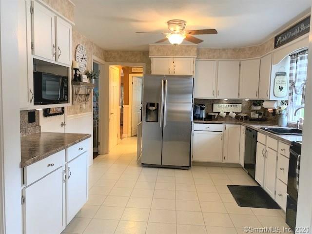 882 Bunker Hill Avenue Waterbury CT 06708