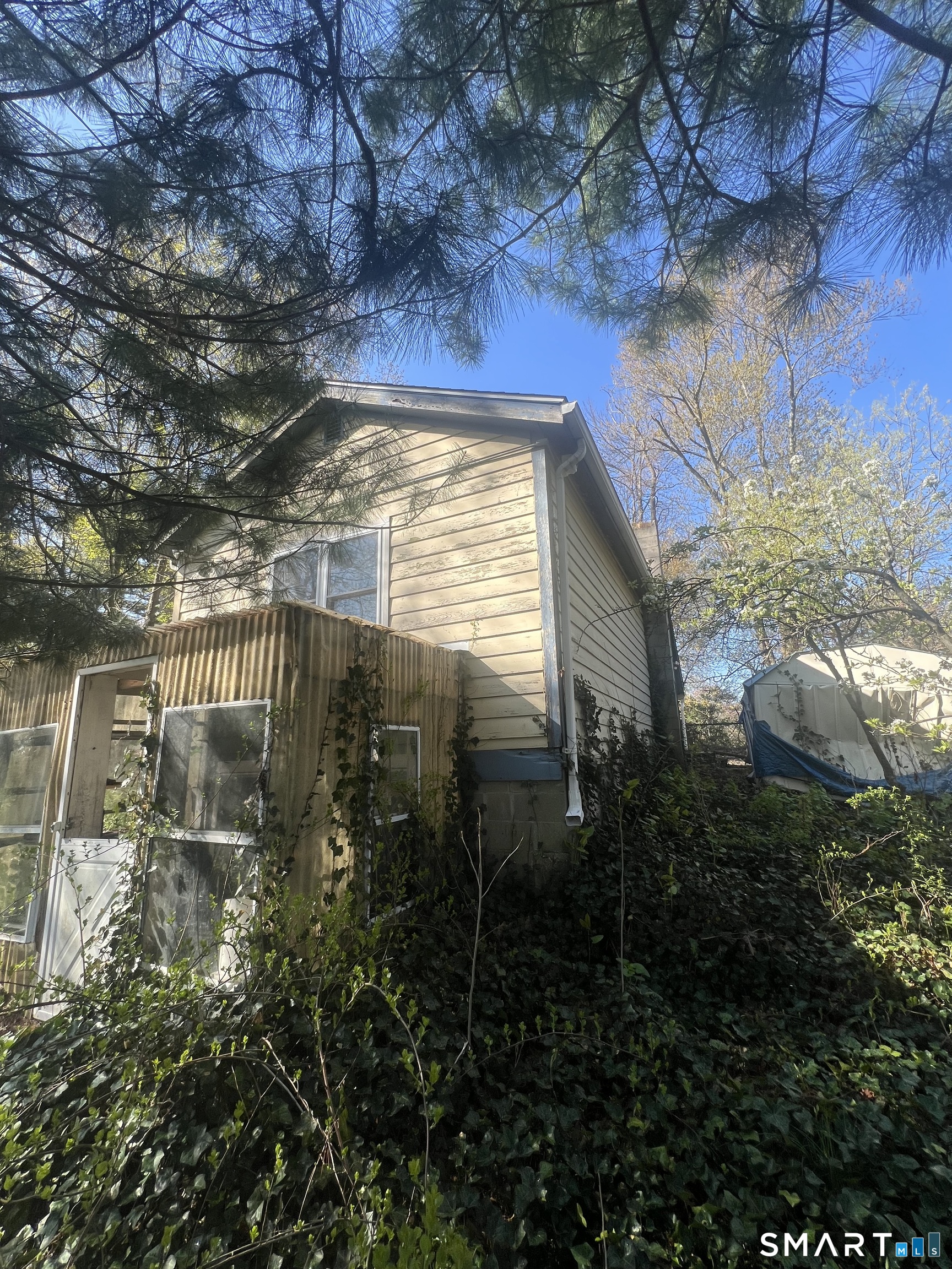 51 Woody Lane West Haven CT 06516