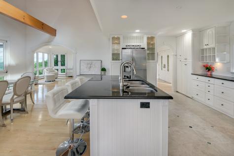 10 Hillcrest Court Ridgefield CT 06877