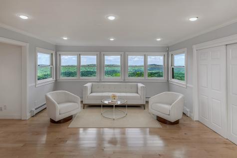 10 Hillcrest Court Ridgefield CT 06877