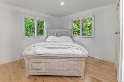 10 Hillcrest Court Ridgefield CT 06877