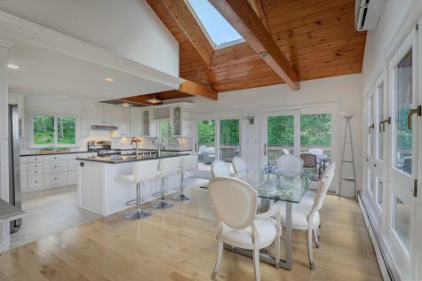10 Hillcrest Court Ridgefield CT 06877