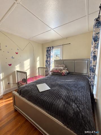 9 Burr Avenue Middletown CT 06457