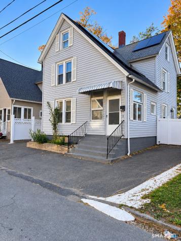 9 Burr Avenue Middletown CT 06457