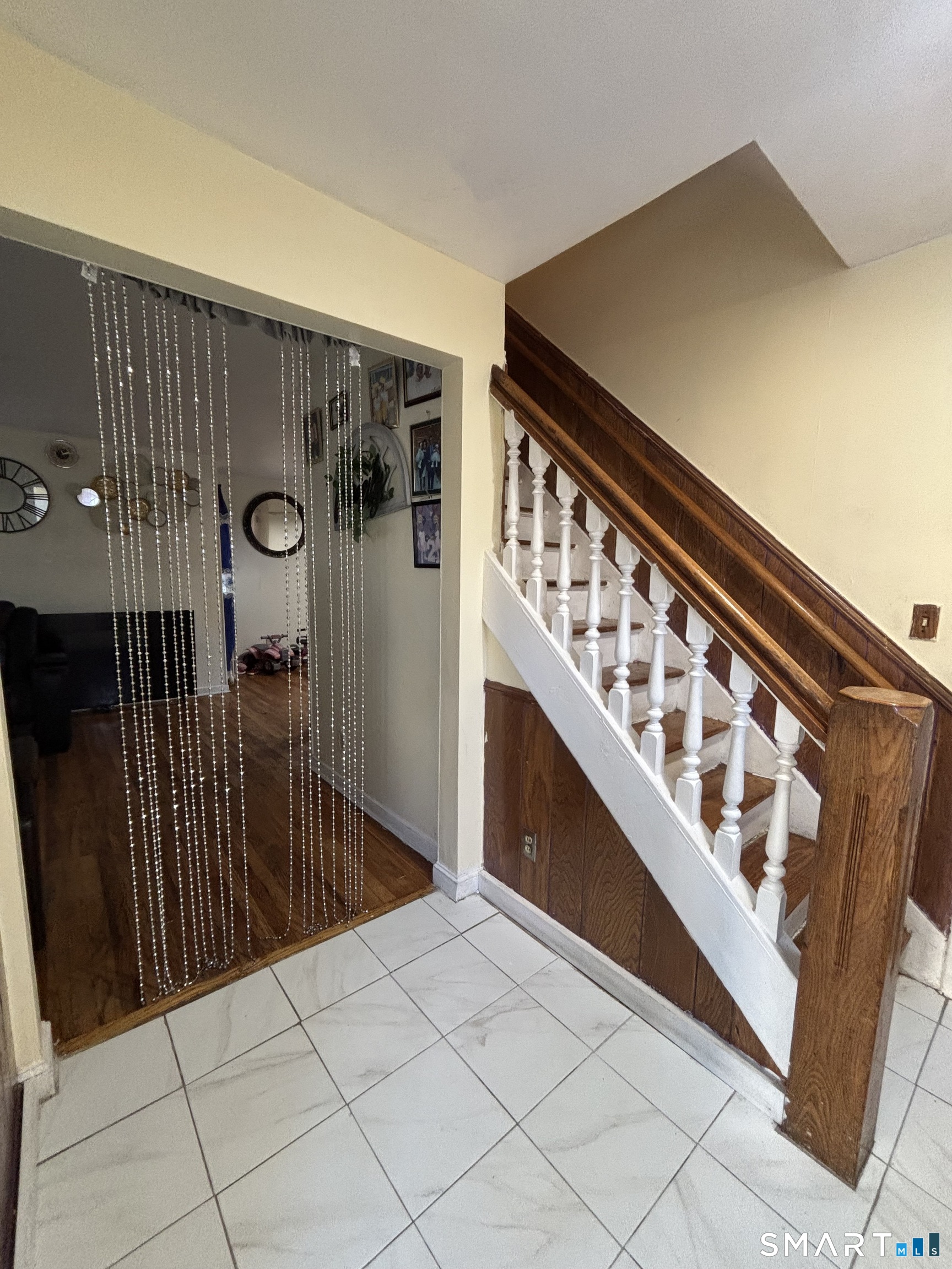 9 Burr Avenue Middletown CT 06457