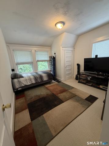 257 Remington Street Bridgeport CT 06610