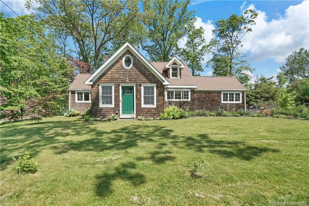 5 Beach Drive Danbury CT 06811