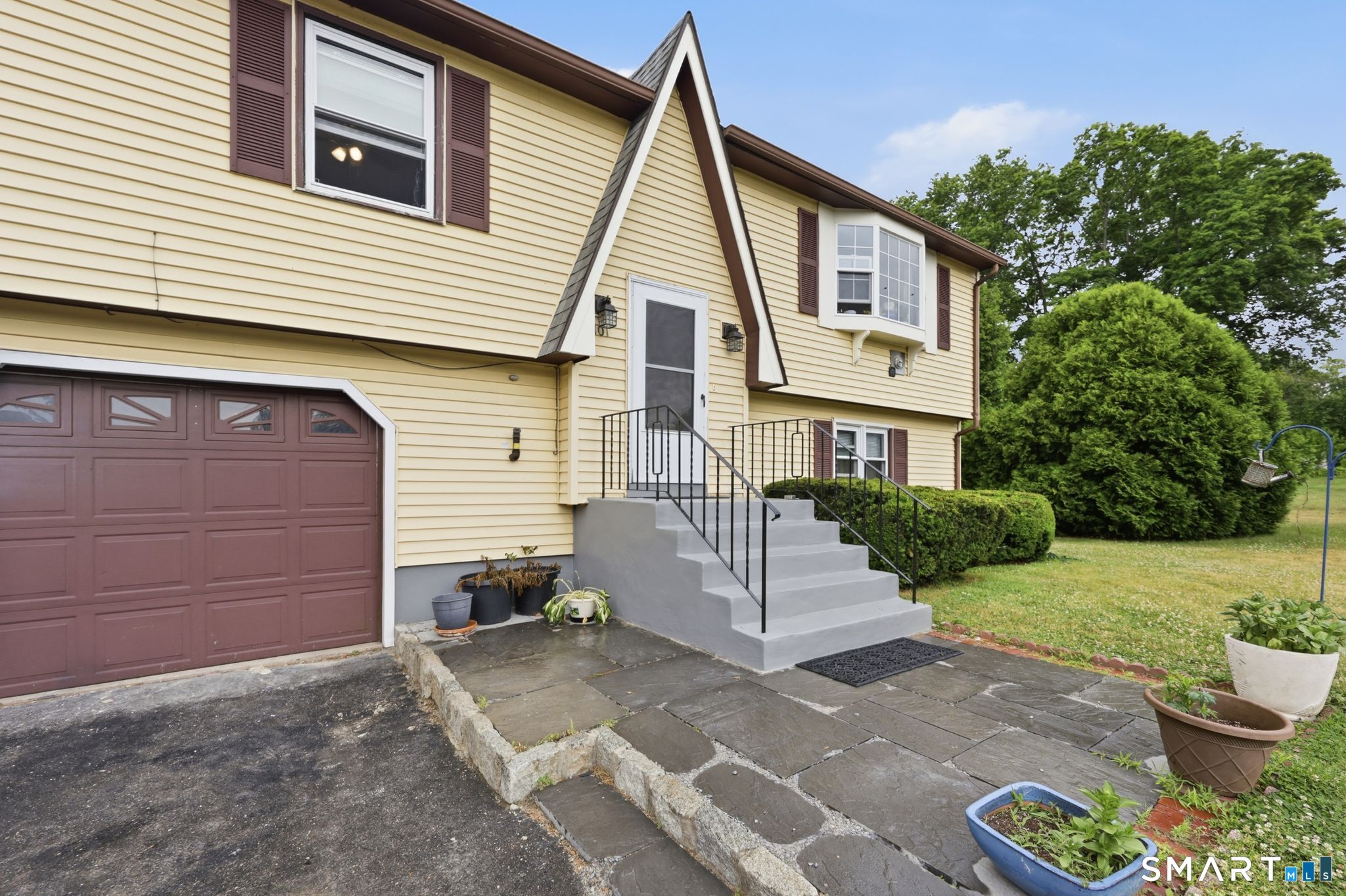 101 Abbey Lane Windsor CT 06095