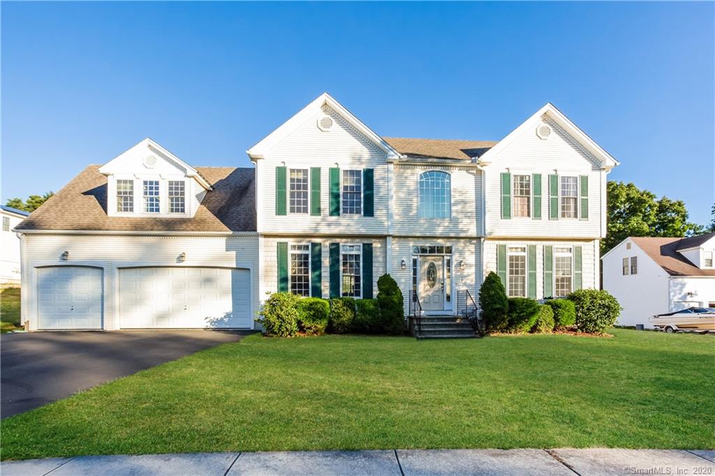 16 Falmouth Court Middletown CT 06457